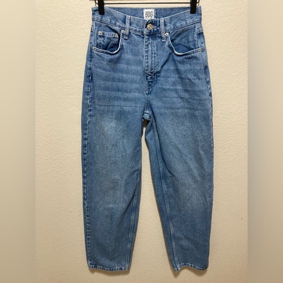 BDG Urban Outfitters High Rise Baggy Petite Jeans Size 26 Medium Wash - Picture 4 of 7